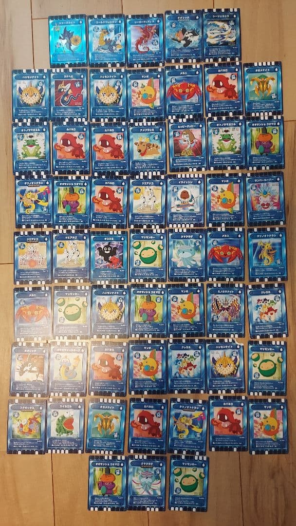 ぐるりの森カード164枚、ポーチ4つ、キーホルダー - メルカリ