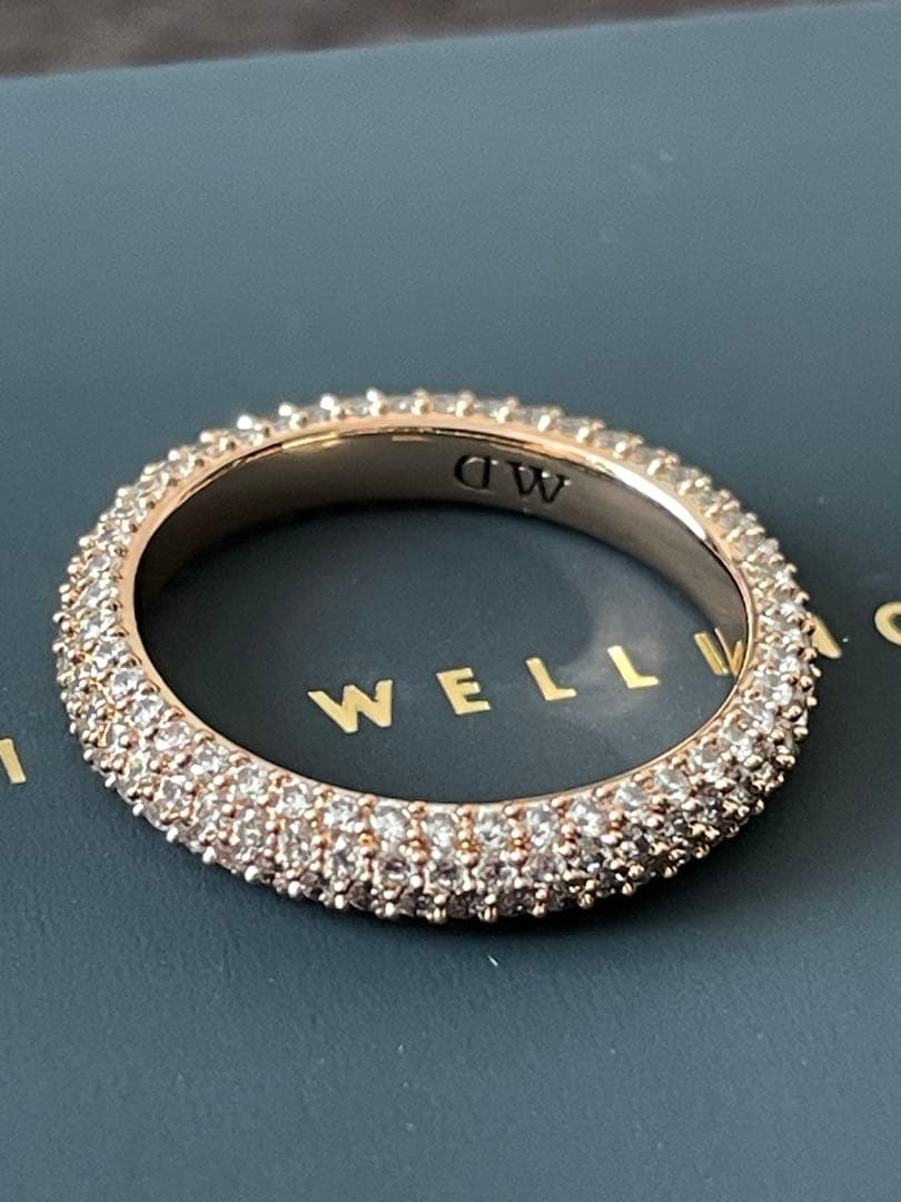 DANIEL WELLINGTON パヴェクリスタルリング13号ローズゴールド