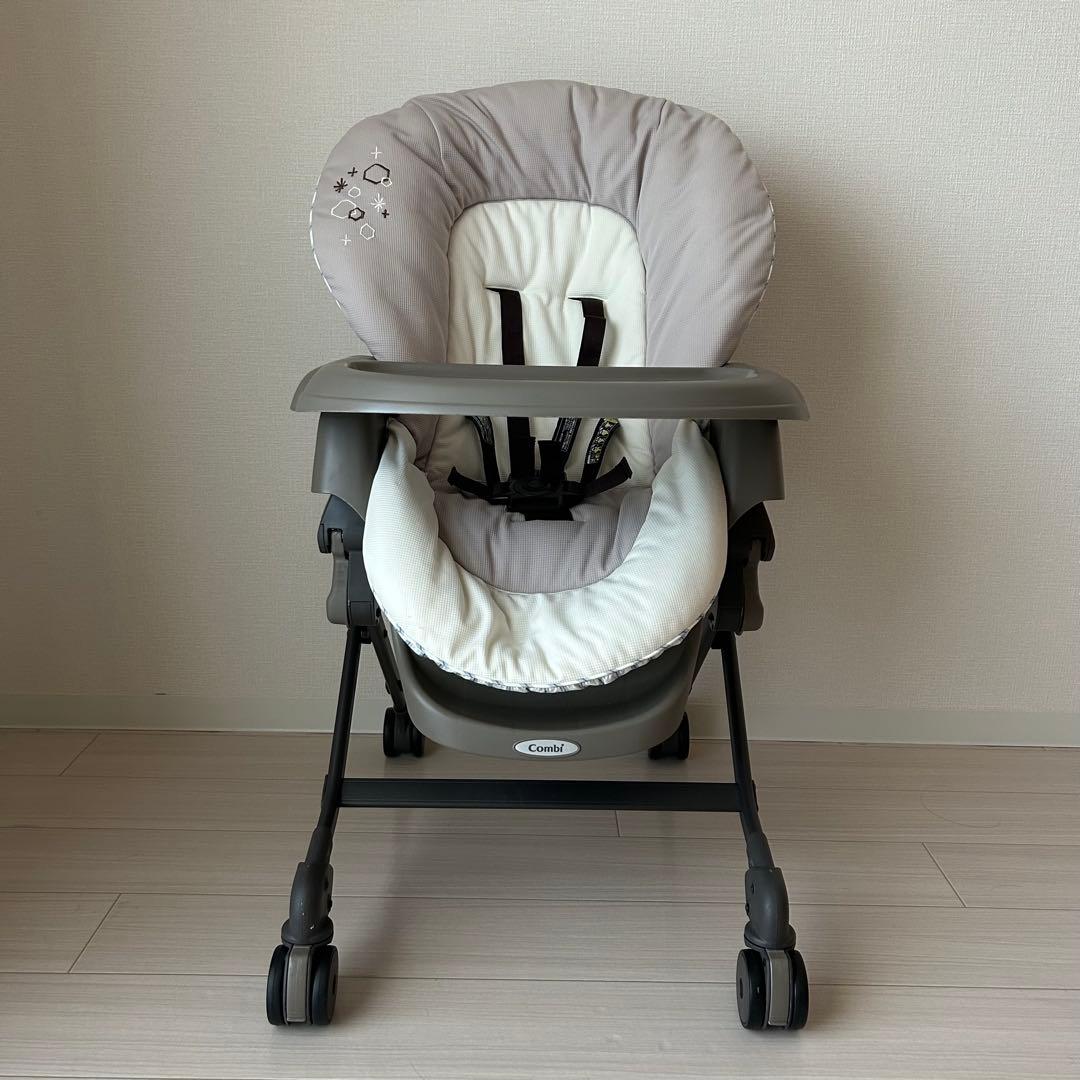 ネムリラFF コンビ　手動スウィング　ハイローチェア ベビーラック　説明書つき