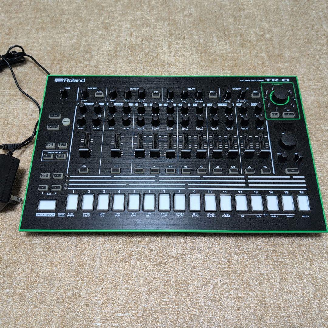 【極美品】【動作確認済】★取説、箱あり★ Roland TR-8
