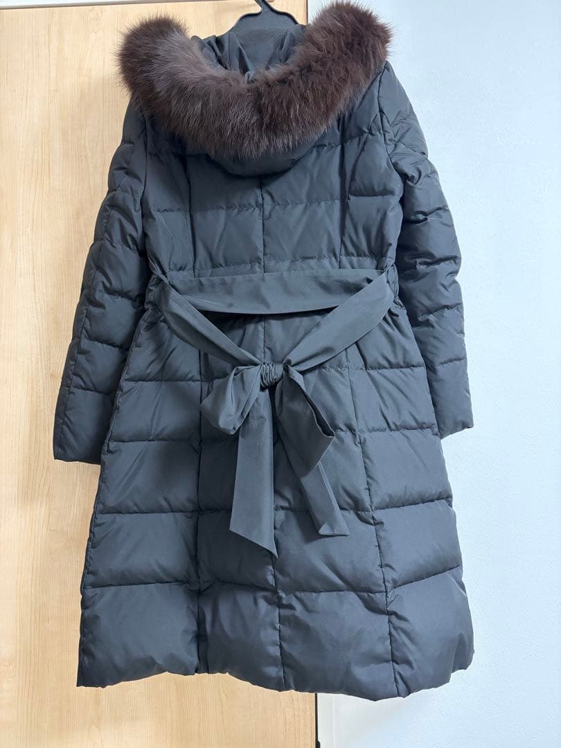 JUSGLITTY ジャスグリッティー ファー付フードダウンコート - メルカリ