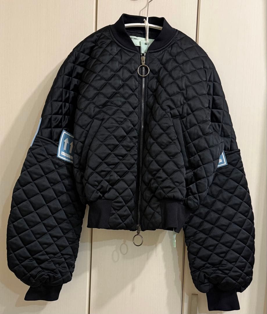 OFF-WHITE BOMBER BLACK ブラック ジャケット キルティング