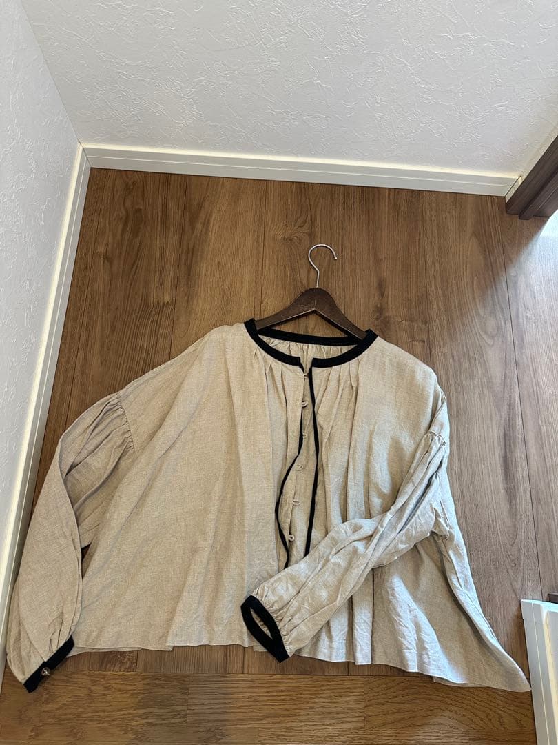 ネストローブ nest Robe リネンショートスモックブラウス