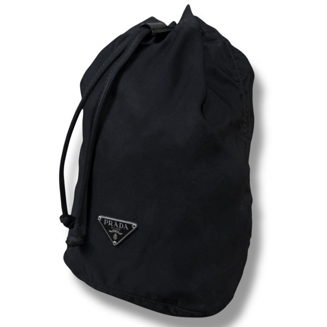 PRADA プラダ 三角ロゴ 巾着ポーチ バニティ バッグ ナイロン 黒 白タグ