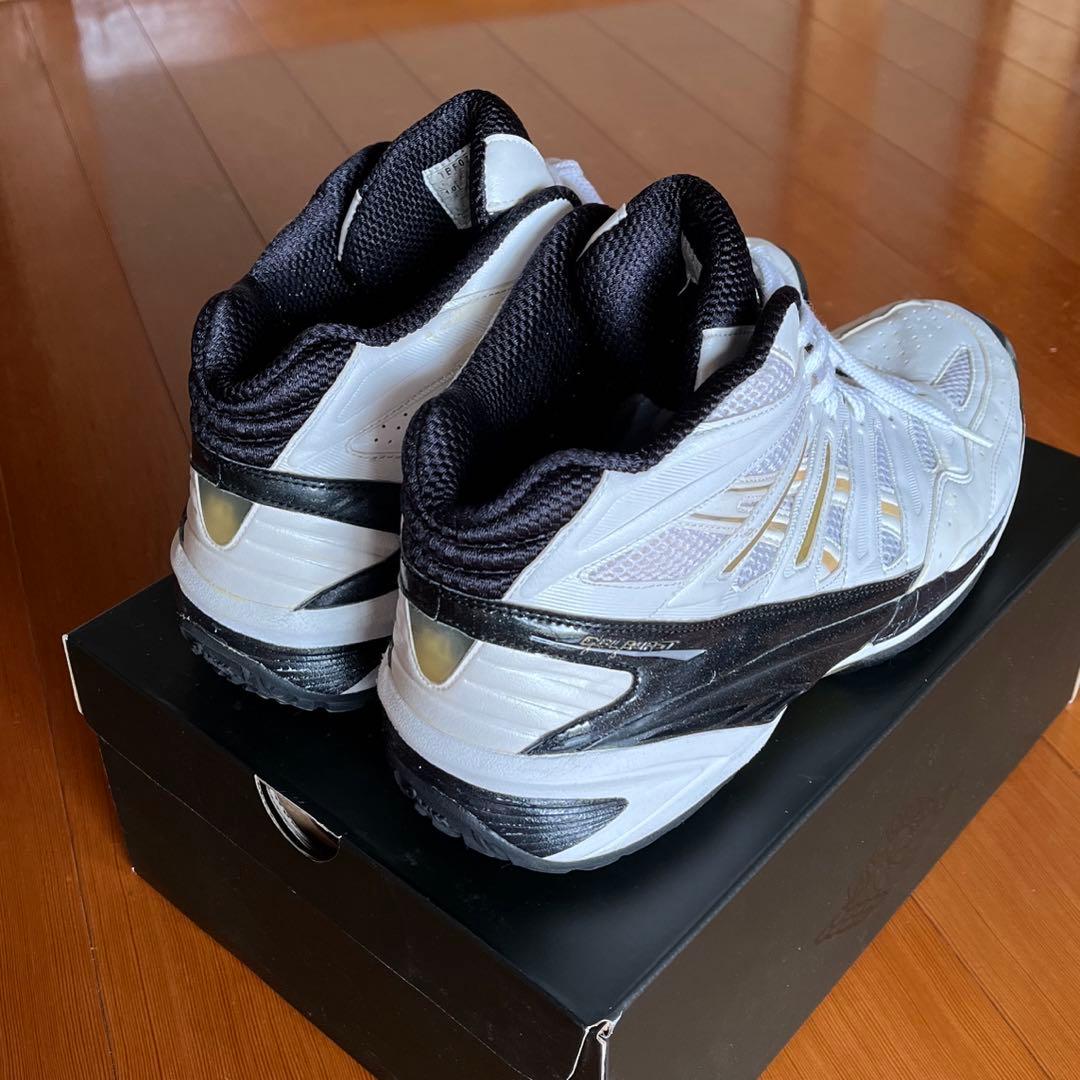 asics アシックス バスケットボールシューズ バッシュ 32cm - メルカリ