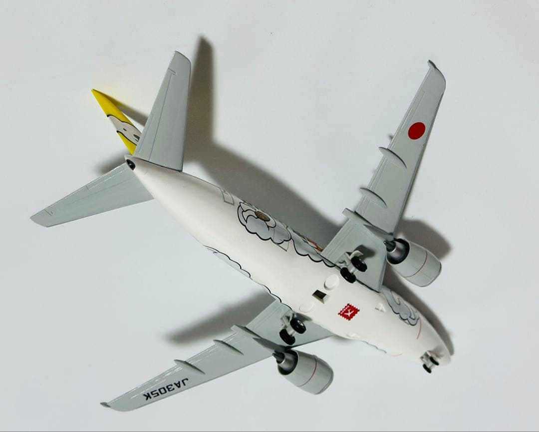 hogan 1/200 AIRDO B737-500 ベア・ドゥ特別塗装 - メルカリ
