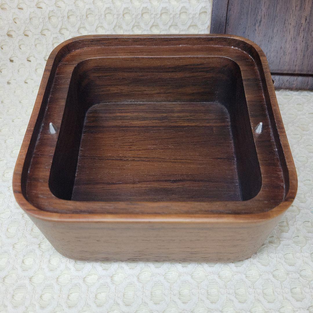 エルメスウッドボックス（木製小物入れ）です。