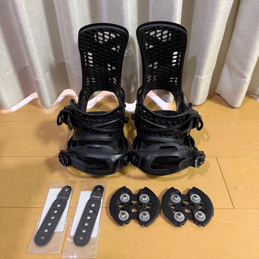 BURTON GENESIS Re:Flex ジェネシス　リフレックス　M Amazon.com : Burton Men's Genesis Re:Flex Snowboard Bindings
