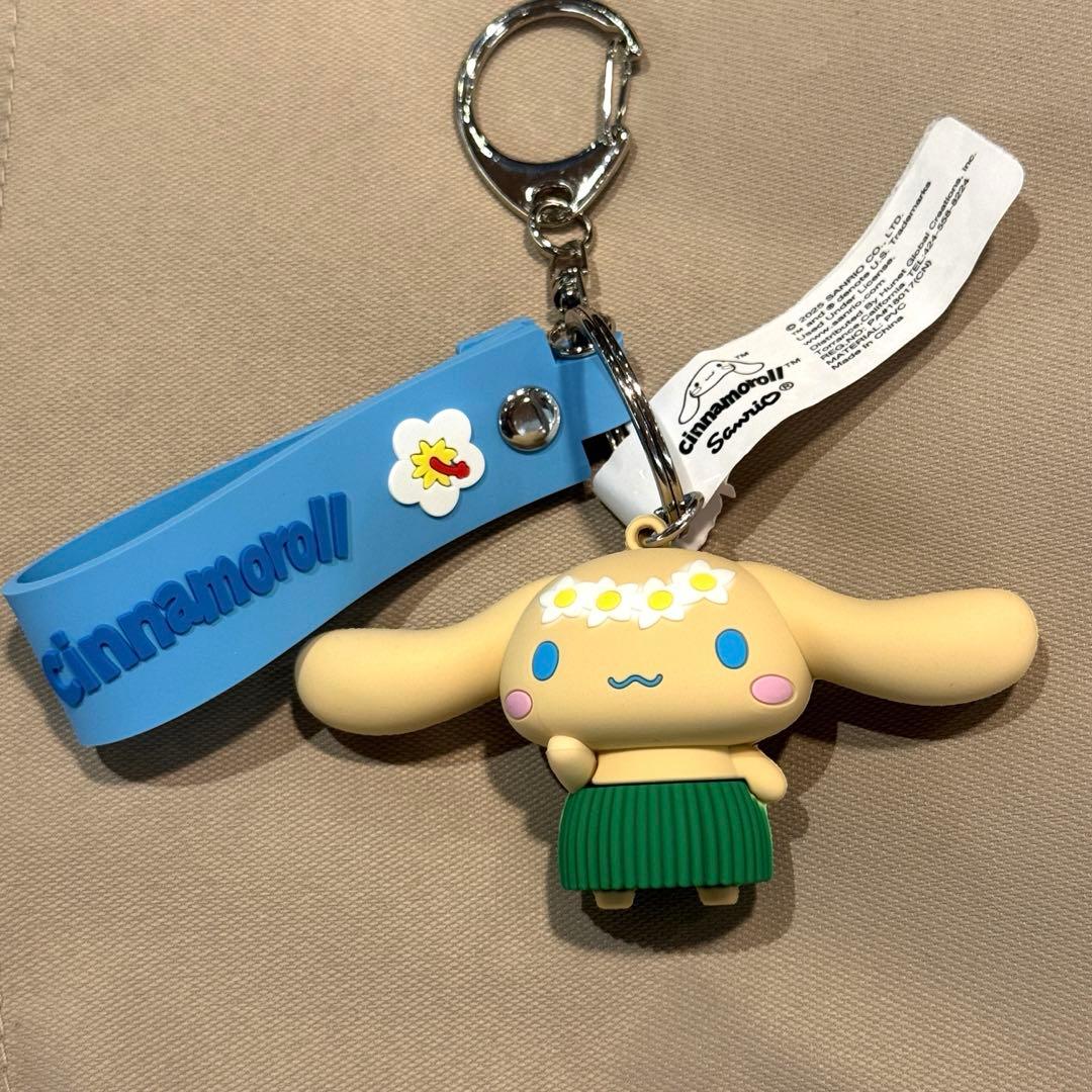 ハワイ限定 ABCストア 日焼け シナモン シナモロール キーホルダー