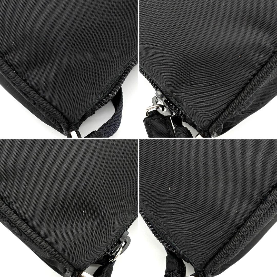 未使用保管品 プラダ アクセサリーポーチ 三角ロゴ 白タグ