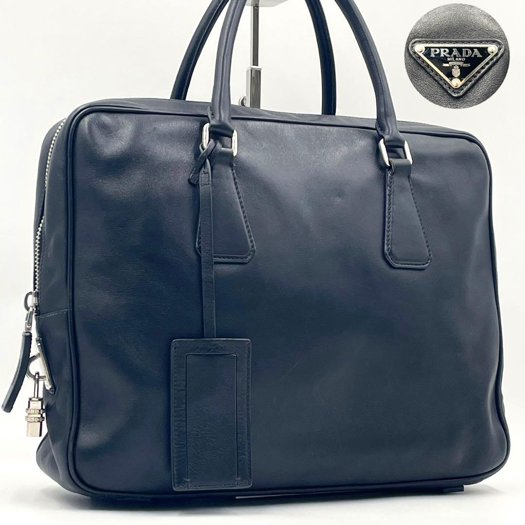 美品✨PRADAプラダ 三角ロゴ ブリーフケース ビジネス 極上レザー A4 黒 楽天市場】美品 PRADA プラダ テスート 三角ロゴプレート ブラック 黒