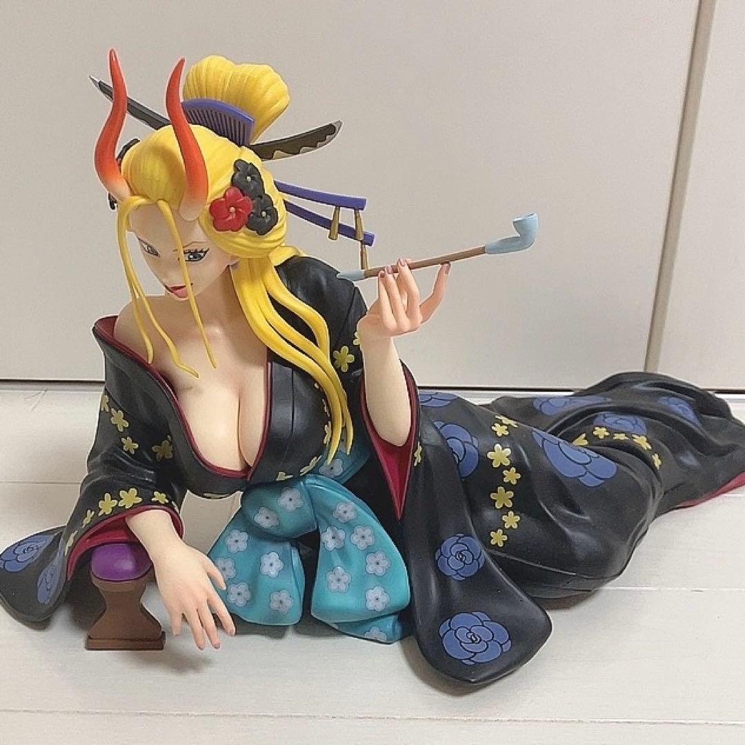 訳あり】一番くじ ワンピース 百獣海賊団 飛び六胞 ブラックマリア