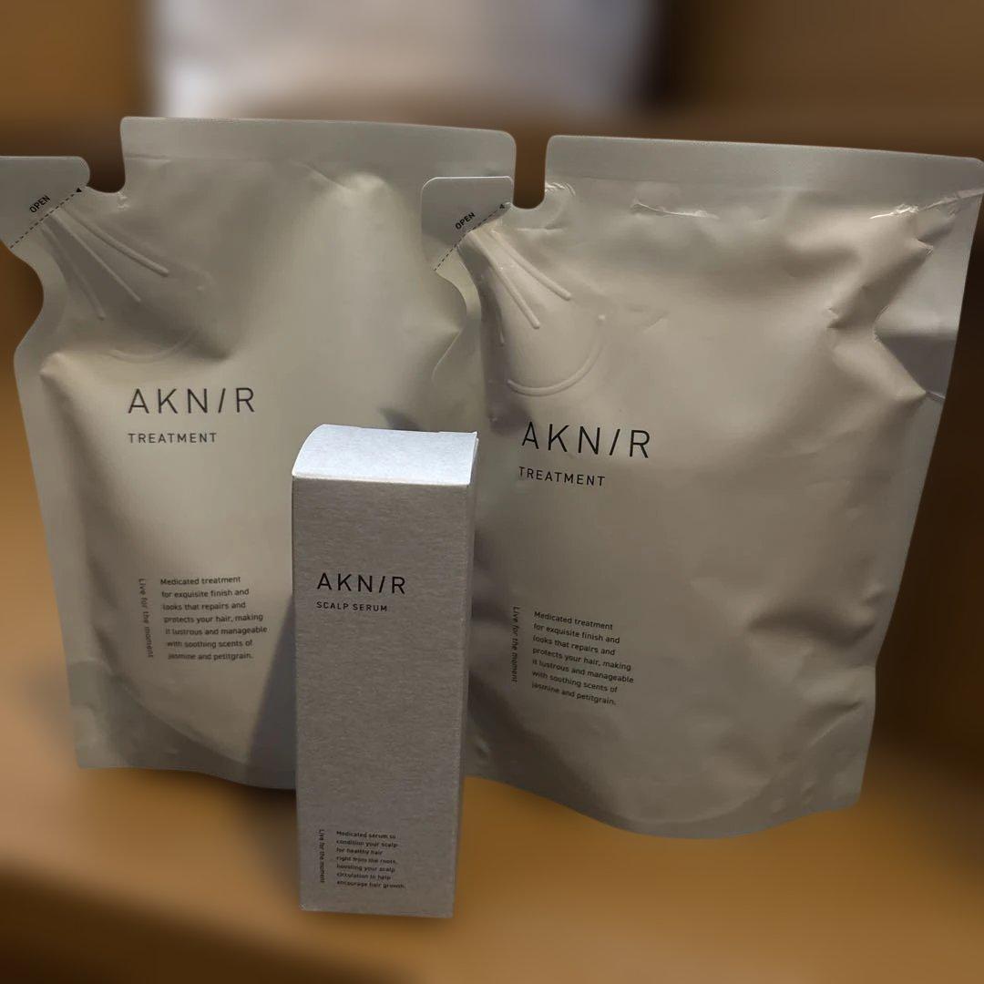 アクニーAKNIRトリートメント２個とスカルプセラム新品