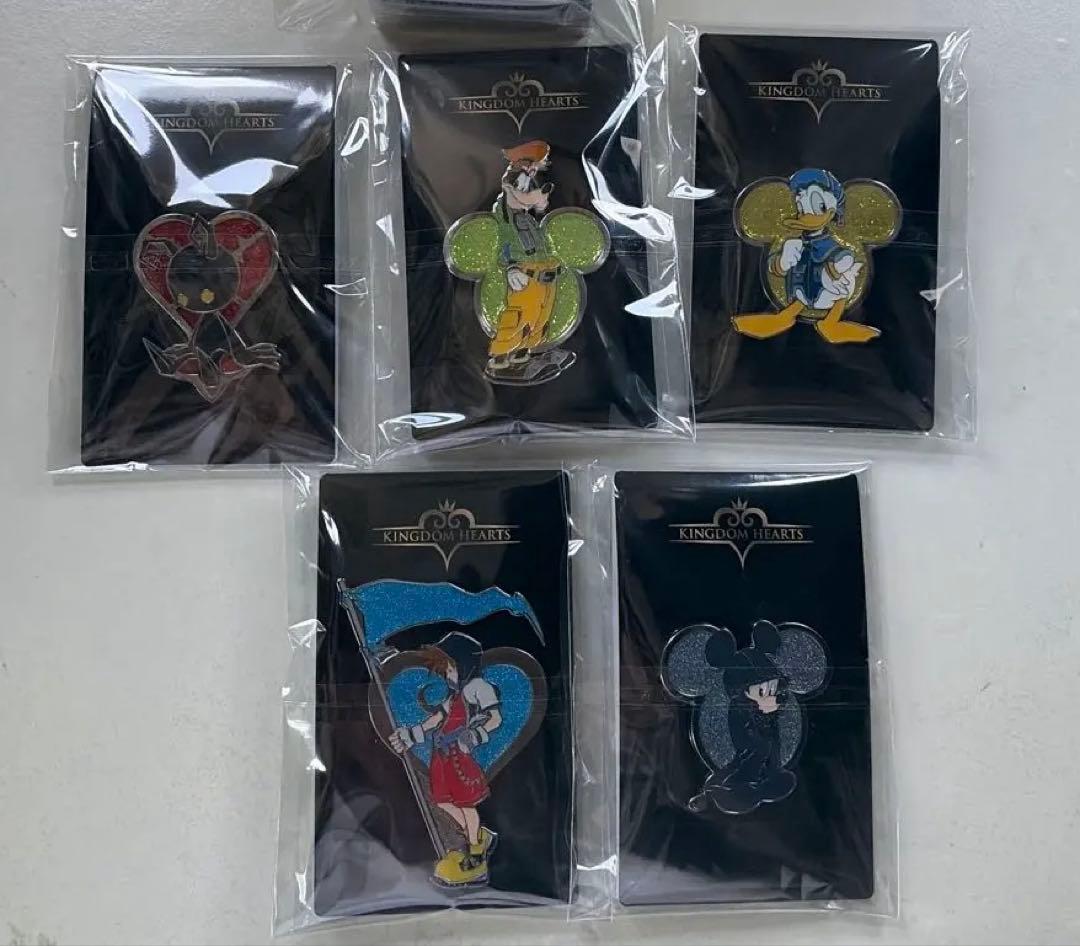 ①キングダムハーツ ロフト ピンズ 全5種類セット　ディズニー Kingdom Hearts Pins Set of 5 pin badge Disney Loft Exclusive