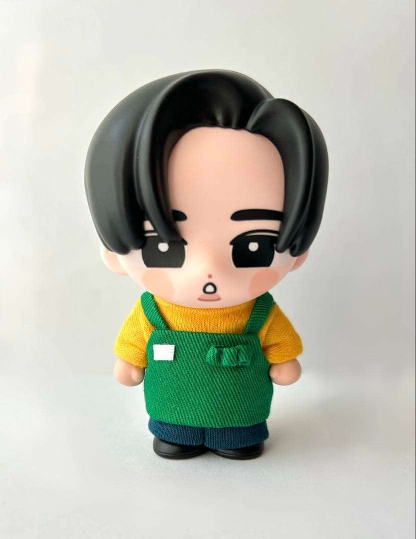 すのチル ソフビ 衣装 サカモトデイズ 目黒蓮 - メルカリ