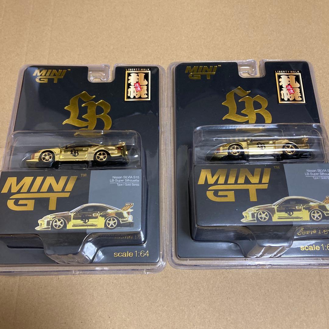 MINI GT LIBERTYWALK S15 GOLD SAPPORO 2個