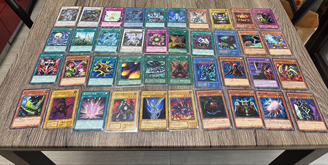 遊戯王 カード 210枚 まとめ売り 遊戯王カード 2000年頃 326枚 まとめ売り - メルカリ