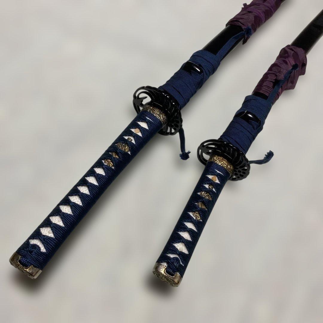 高級模造刀大小２本(刀袋付) 青柄 鶴羽透し丸鍔 黒梨地鞘