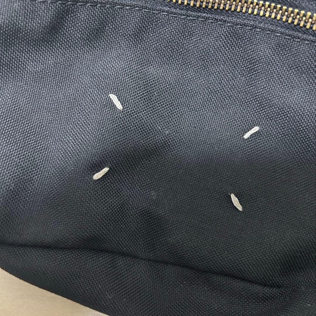 Maison Margiera 11 ボディバッグ ブラック パスケース付 - メルカリ