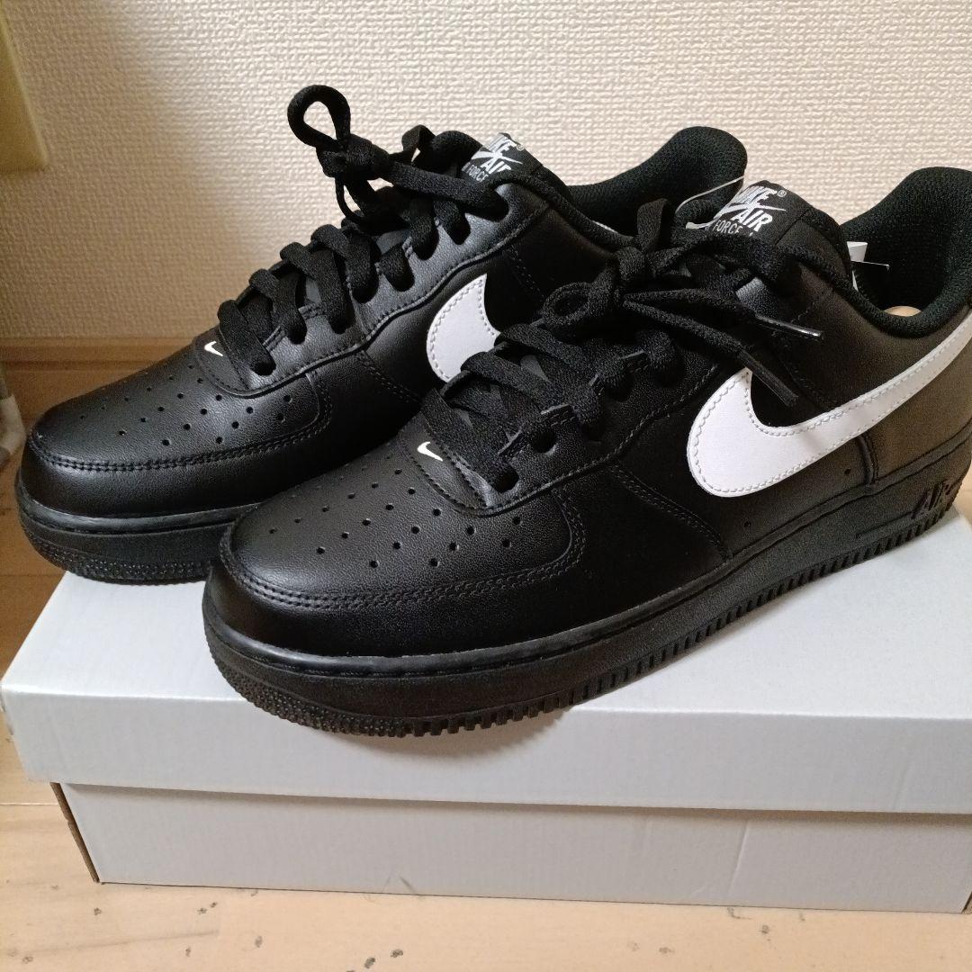 Nike Air Force 1 07 ブラック/ホワイト