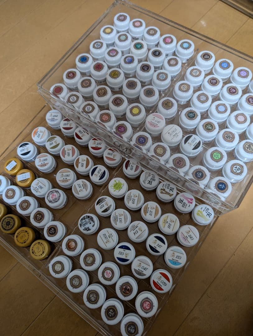 VETRO ベラフォーマ　ジェル　118個　収納ケース付　ジェルネイル