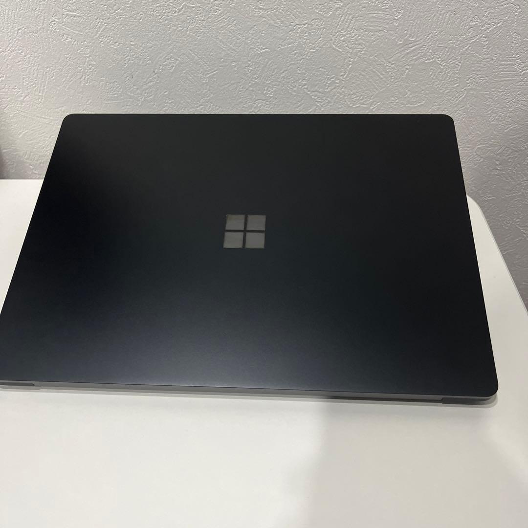 Microsoft Surface Laptop2 ブラック