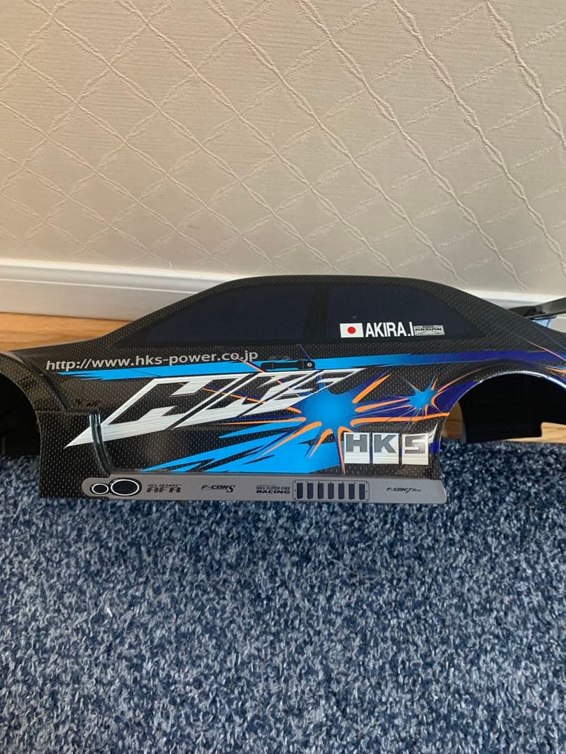 タミヤ 1/10ラジコン用ボディ HKS レーシング アルテッツァ カーボン柄