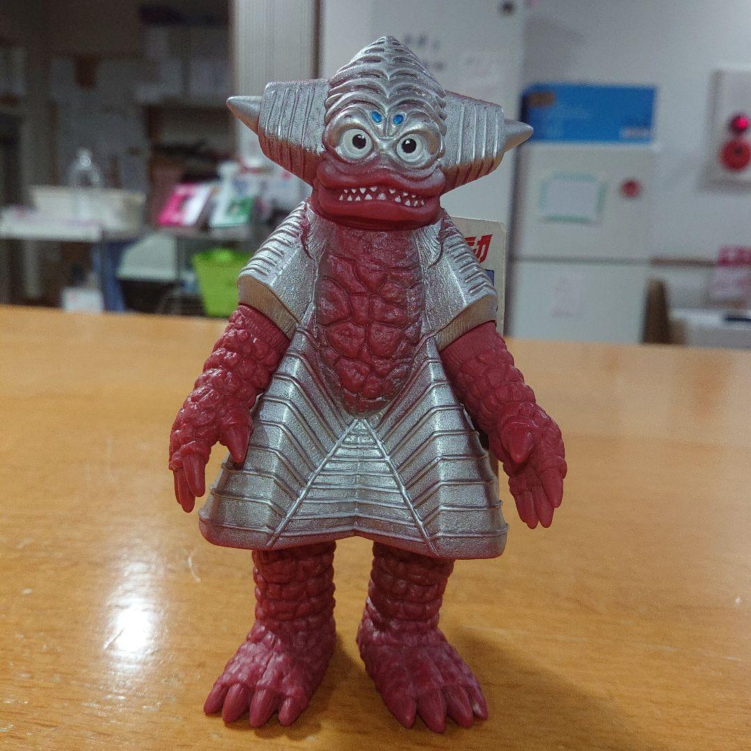 絶版/デバンダデバン ソフビ - メルカリ