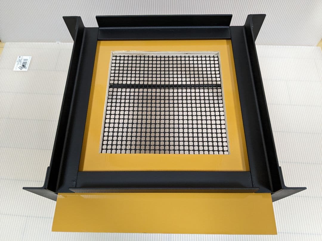 重箱式巣箱台 290ミリ用 ニホンミツバチ 鉄製台 - メルカリ