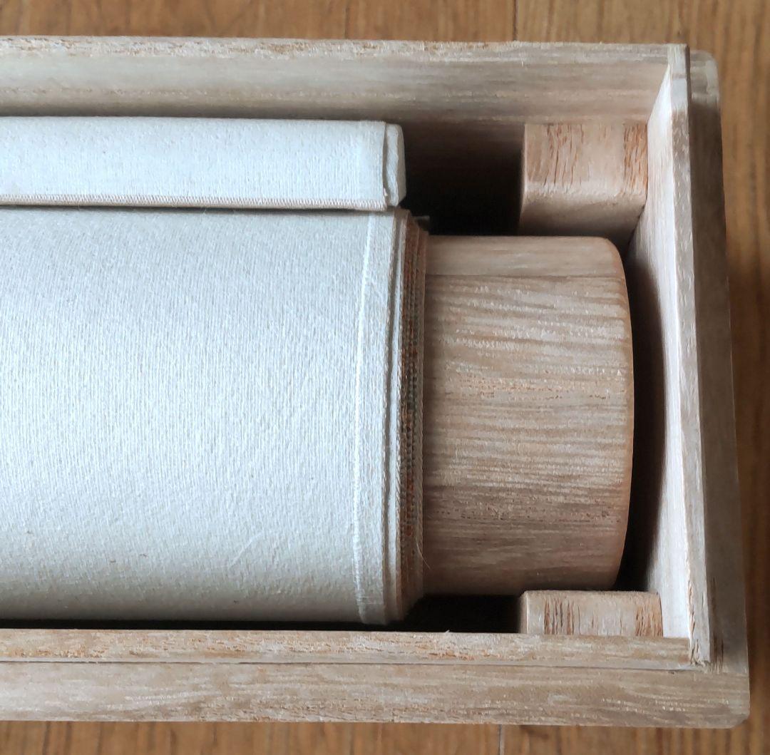 遊鯉」太田龍一 掛軸 太巻き桐箱 二重箱入 - メルカリ