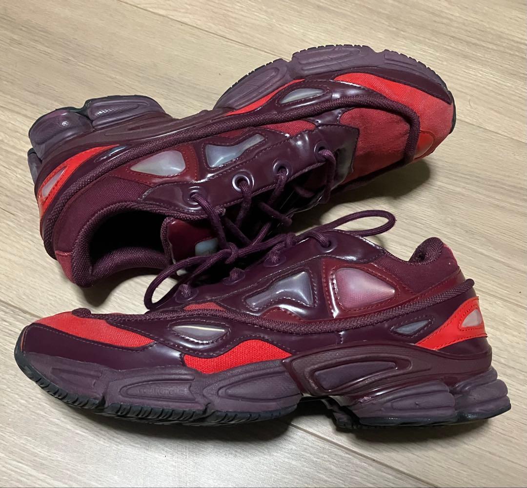 ラフシモンズ　アディダス