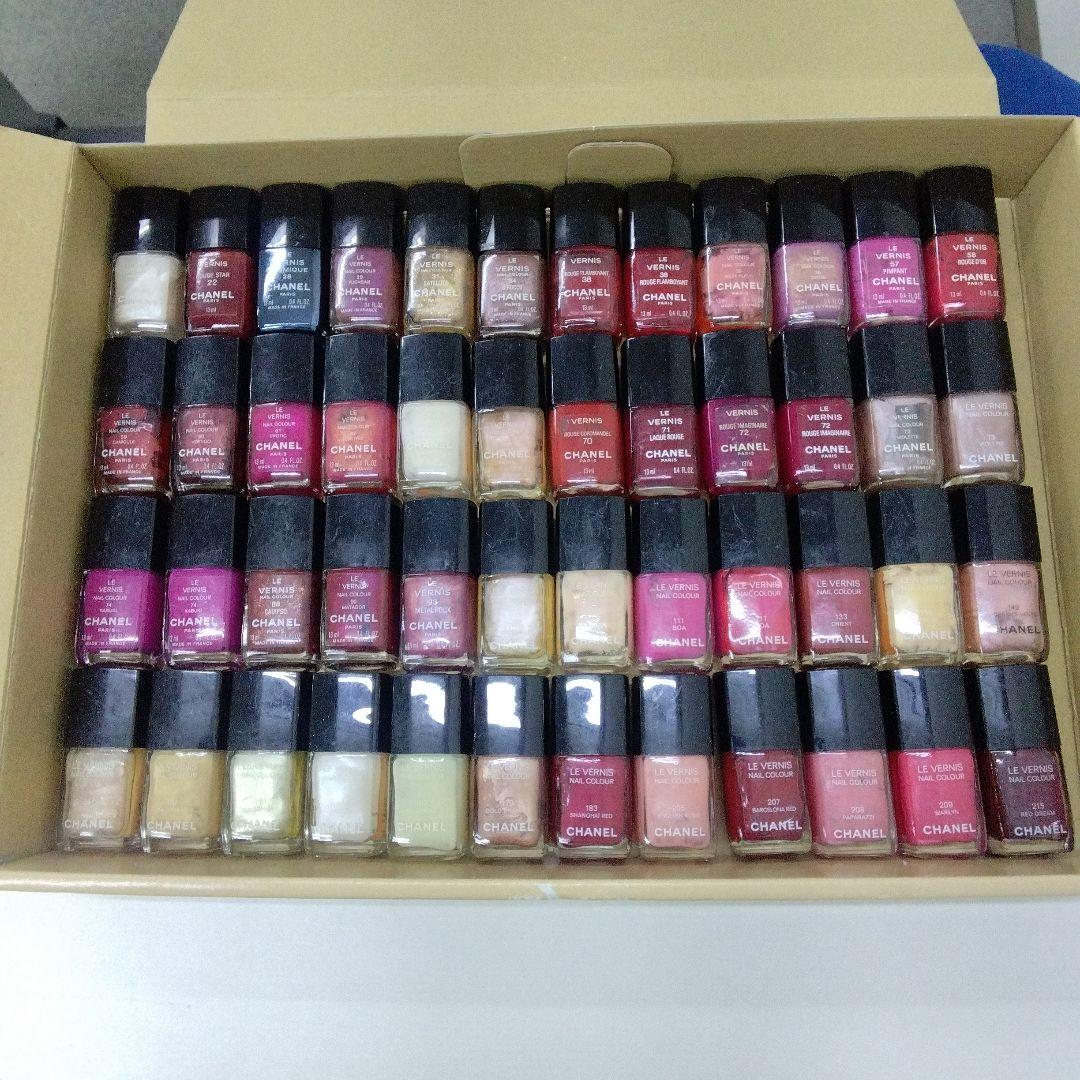 CHANEL ネイルカラー