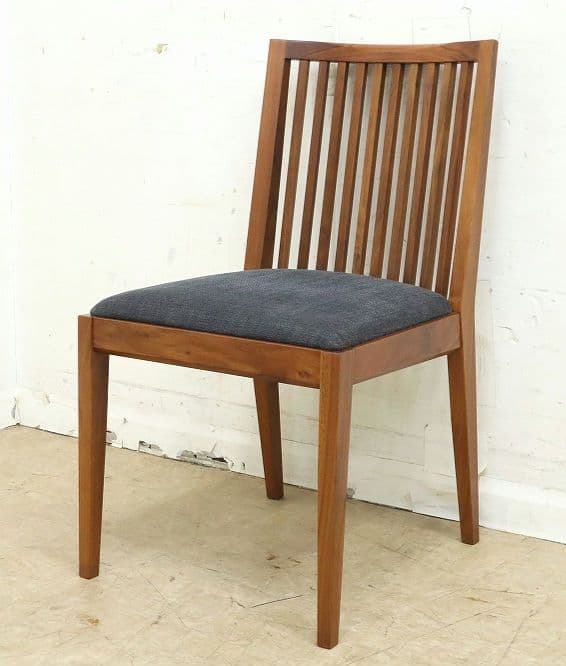 【VIGORE・塚本木工所】ウォールナット無垢材・ダイニングチェア 8万