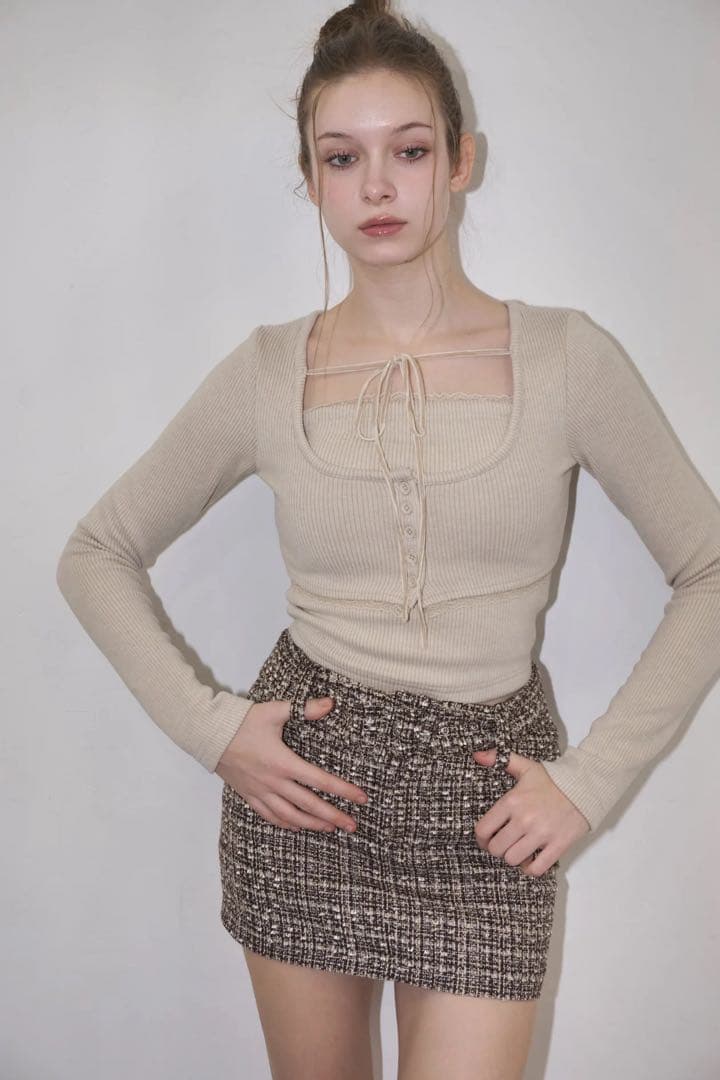 【yilon】RIB ENSEMBLE BUTTON TOPS