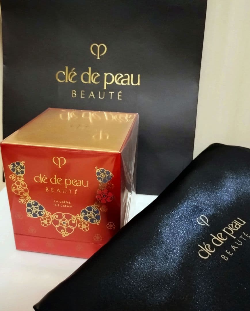新品未開封クレ・ド・ポー ボーテ 　ラ・クレームL 2025 限定サイズ50g