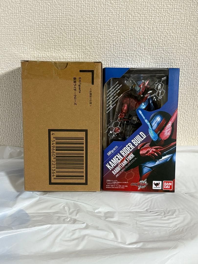 S.H.Figuarts 仮面ライダービルド/クローズ セット売り