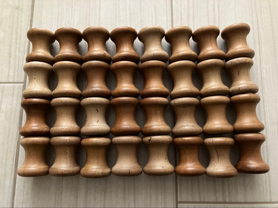 組紐　高台　丸台　組み玉　32玉 組紐 平山組32玉を丸台で組んでいる動画です♪ 平源氏組を発展させた