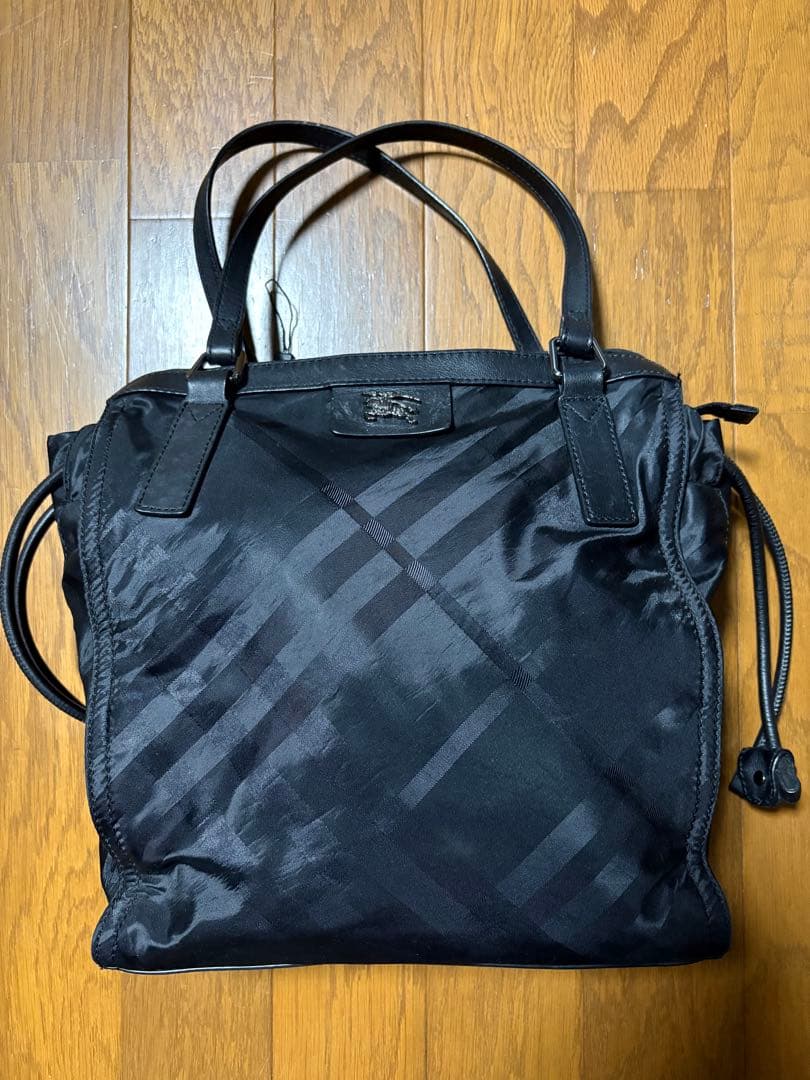 バーバリー　BURBERRY ブラック　ナイロン トートバッグ