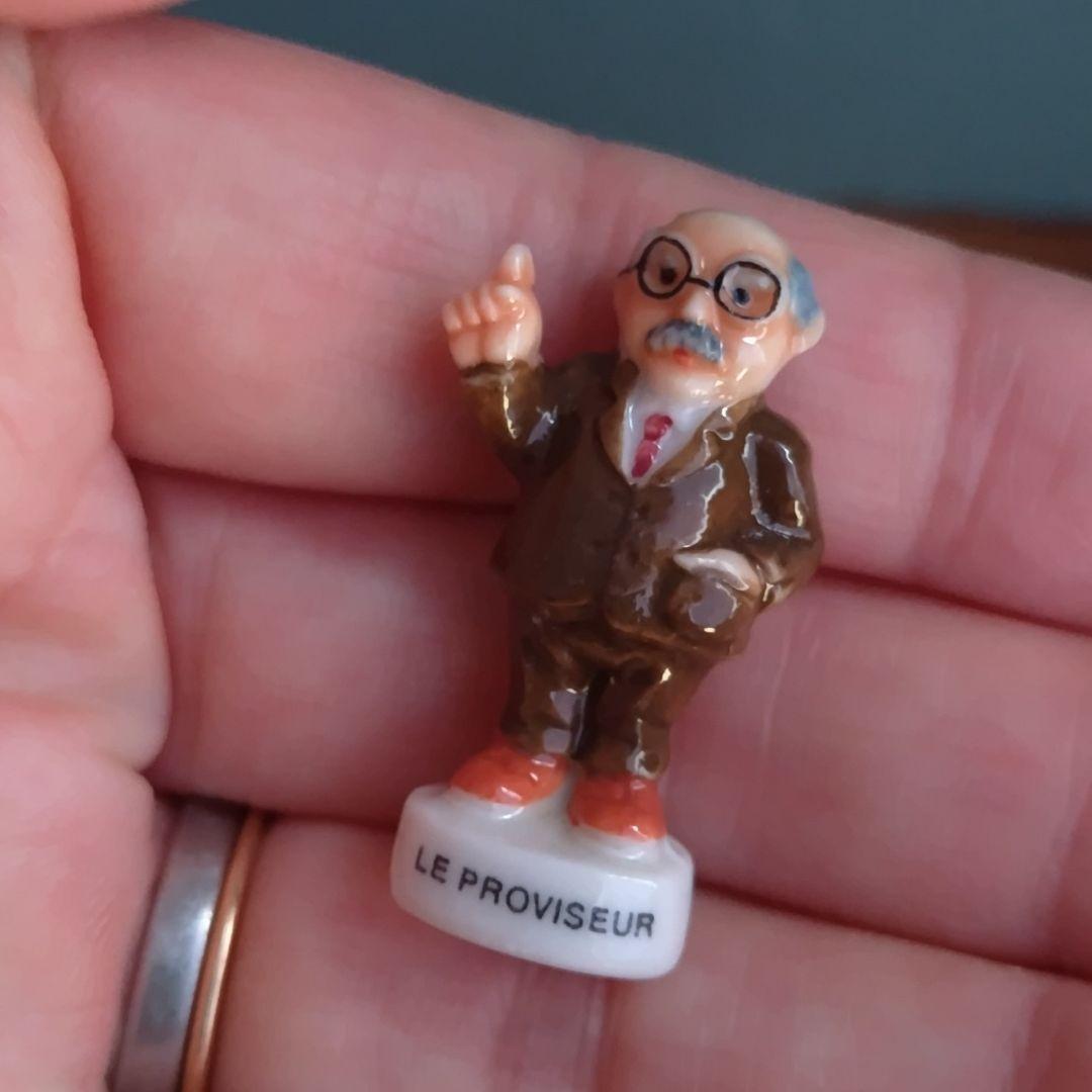 ビンテージフェーブ 学校シリーズ③ フランス雑貨陶器置物ガレット