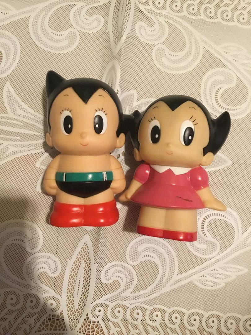 アトム ウランちゃん フィギュア 2体セット 永遠のヒーロー「鉄腕アトム」アトム/ウランちゃん/お茶の水博士の特大