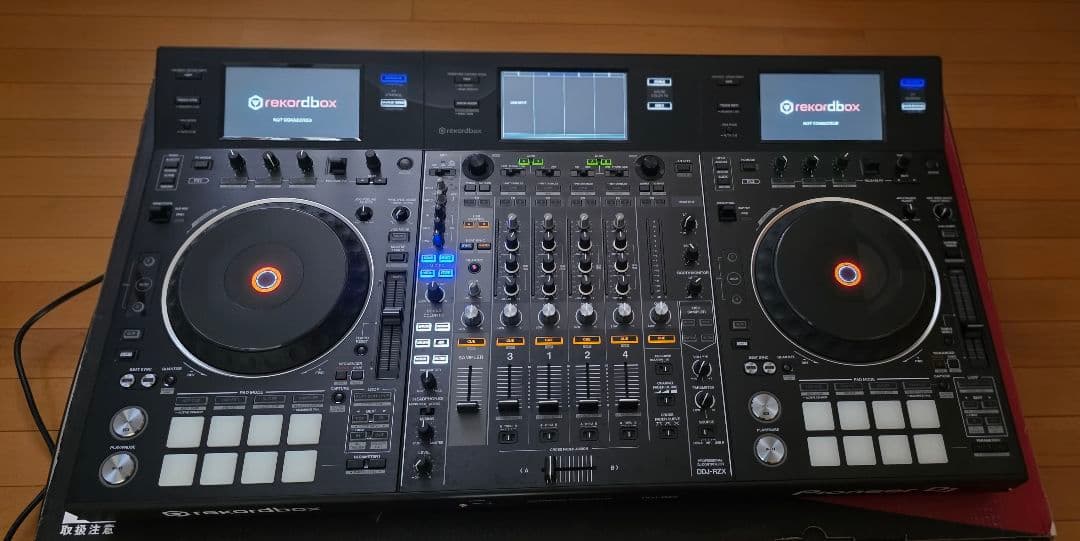 【ほぼ新品】DJ 機材　Pioneer DDJ-RZX Pioneer DDJ-RZX Professional DJ Controller Rekordbox DDJRZX