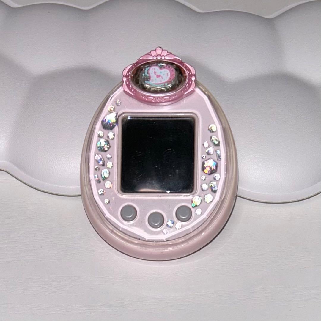 たまごっちピース ピンク たまデコピアス ベイビーチェンジ - メルカリ