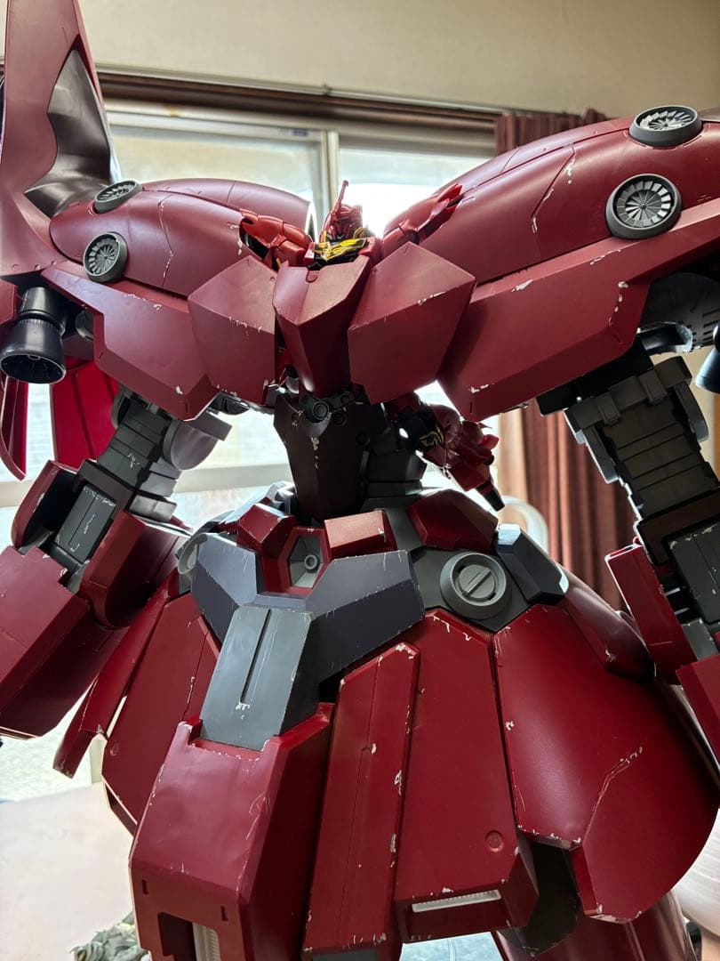 キ*ア様 HGUC 1/144 ネオジオング　完成品ジャンク扱いで