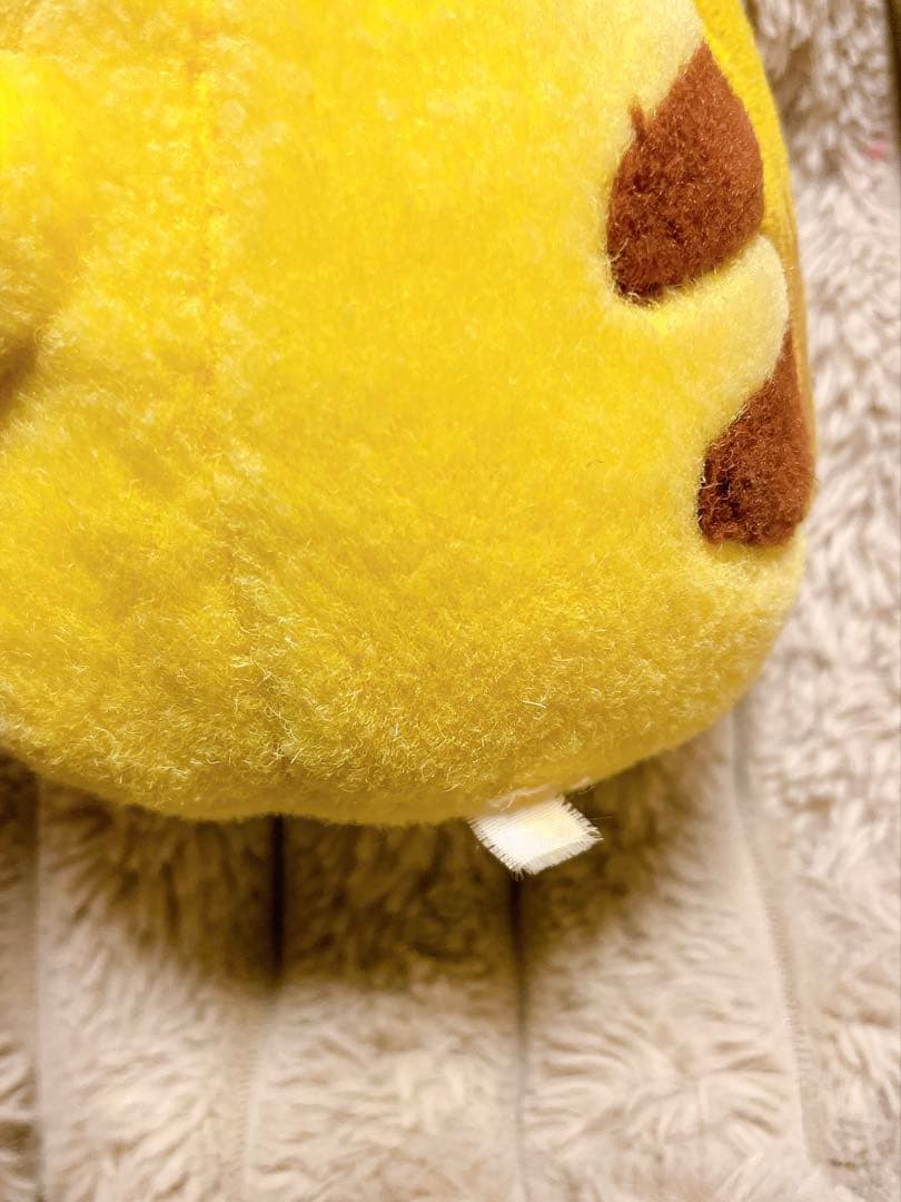 ポケモン ピカチュウ バンザイ ぬいぐるみ にっこり 初期 TOMY - メルカリ