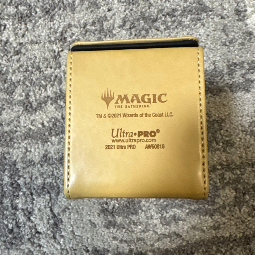 MTG マナ7 フリップデッキケース 平地 ウルトラプロ - メルカリ