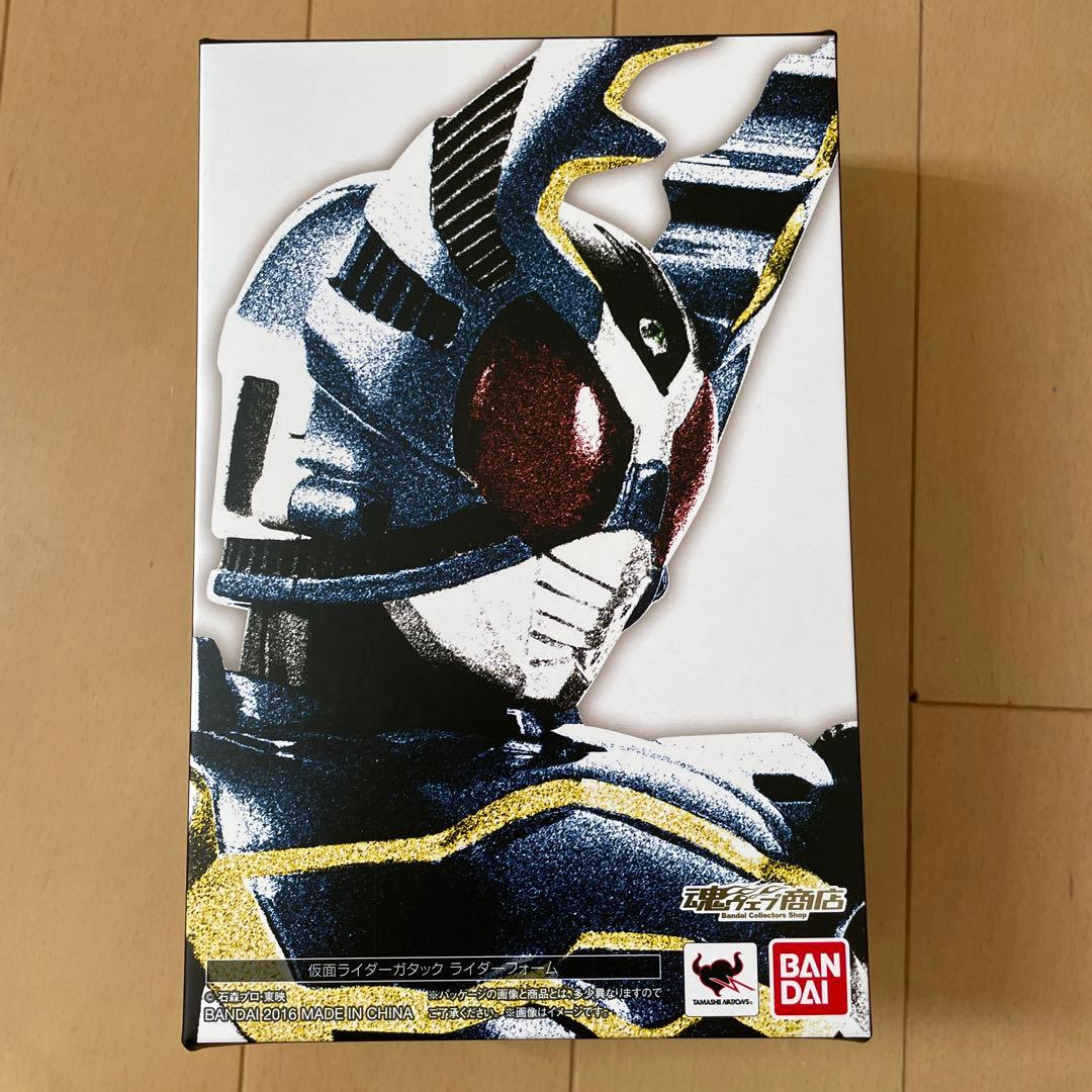 訳あり　S.H.Figuarts 仮面ライダーガタック　ライダーフォーム