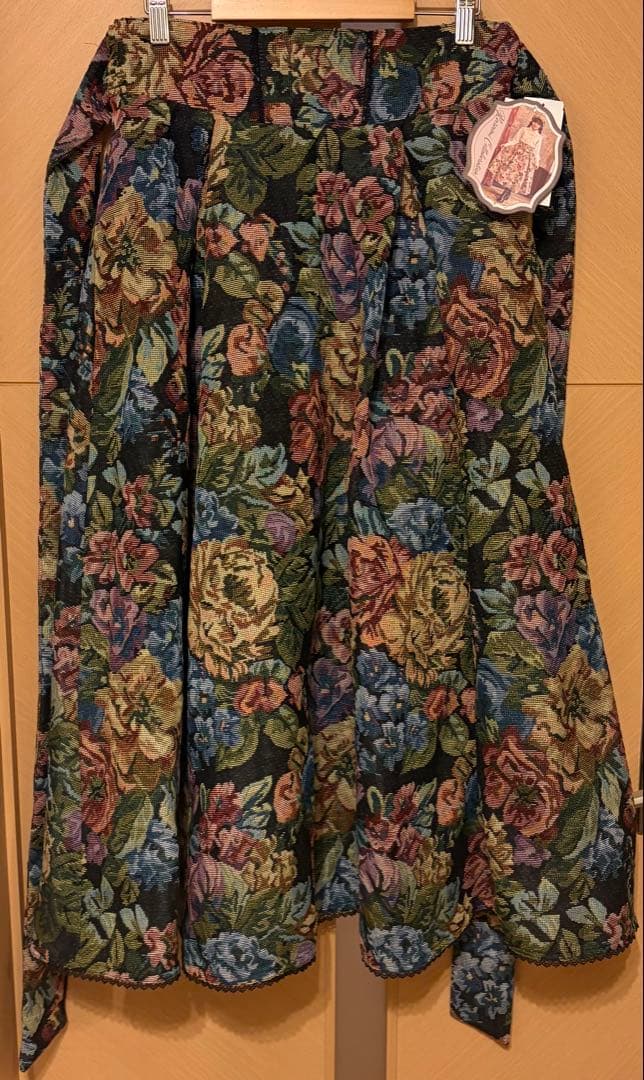 しまむら　くる実　ノエルドメモワール　ゴブランロングスカート　LL