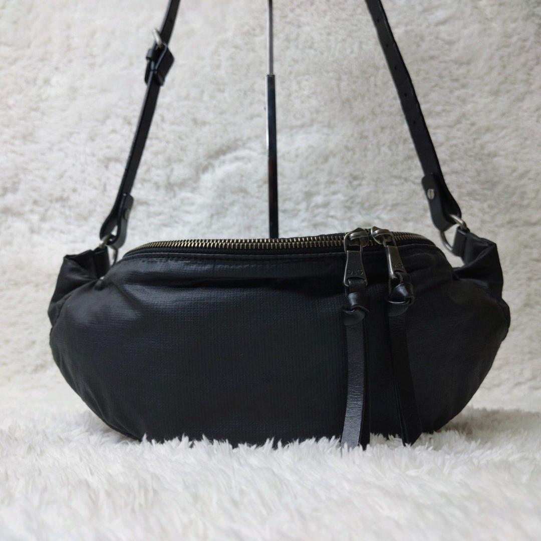 美品】 DOLCE GABBANA ドルガバ ボディバッグ ナイロン 黒 - メルカリ