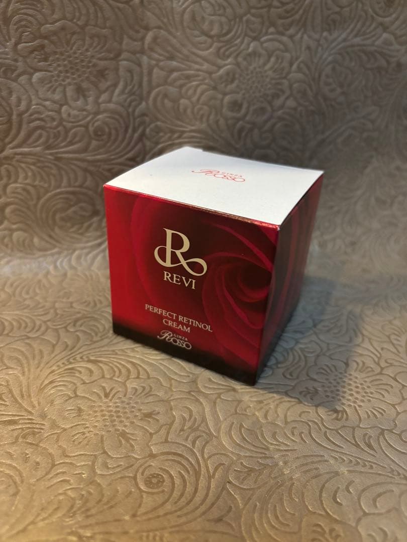 新出品⭐︎REVI ルヴィ⭐︎パーフェクトレチノールクリーム