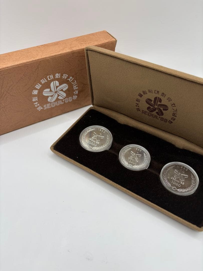 希少　韓国　銀貨　純銀量34.2g ソウルオリンピック　20000 10000